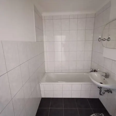 Ferienwohnung Winedesign 6 Per Wlan Boxspring Erfurt Exterior foto
