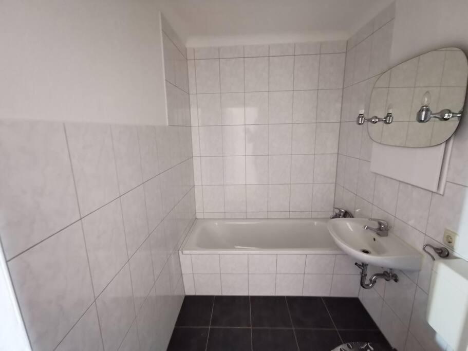 Apartment Winedesign 6 Per Wlan Boxspring *